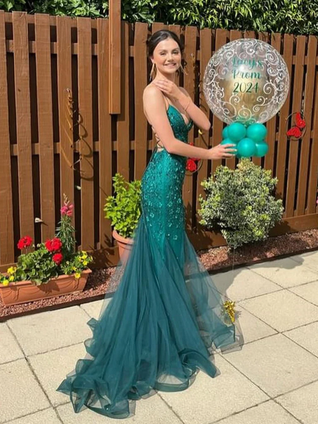 V Neck Mermaid Green Lace Long Prom Dresses, Long Green Lace Mermaid Formal Evening Dresses